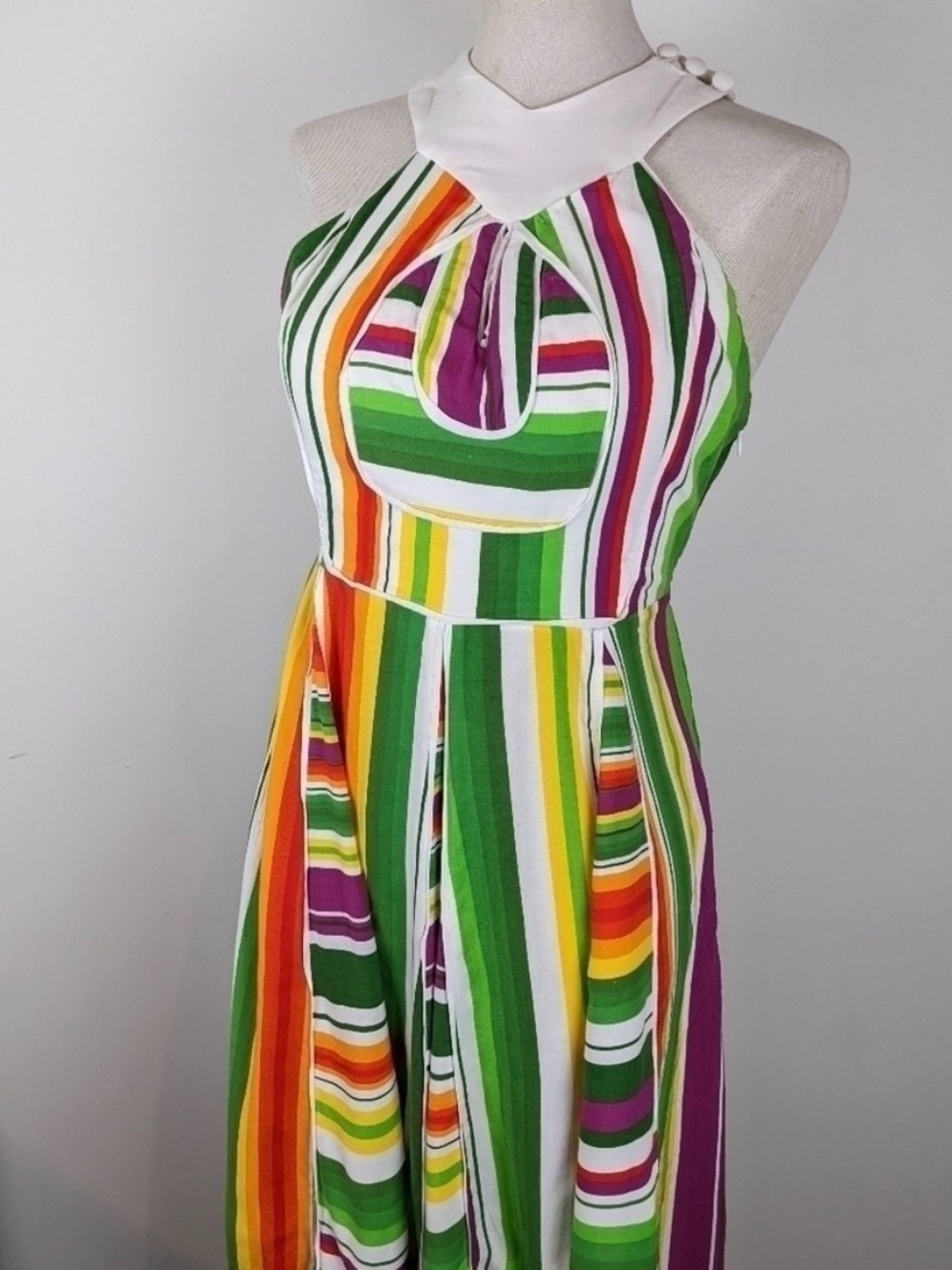 🌈 Farm Rio Rainbow Maxi Halter Dress - Eclectic & Cotton - Picture 6 of 13